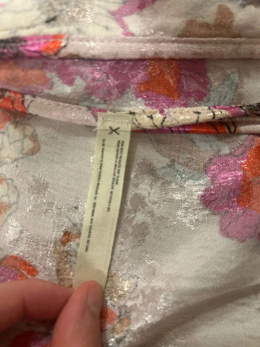 Free people garden Floral Pink & Black Kimono bath robe